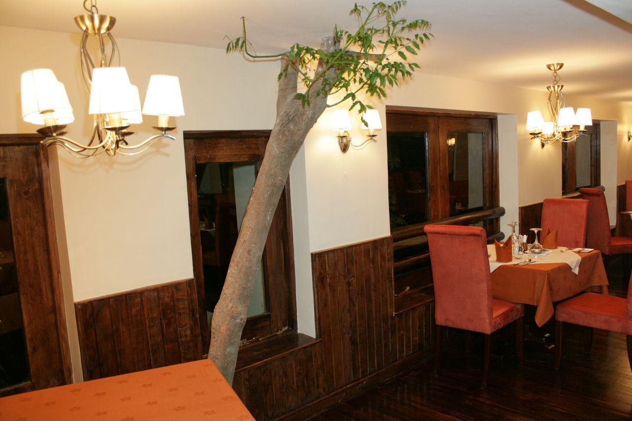 Treetops Mweiga Dış mekan fotoğraf